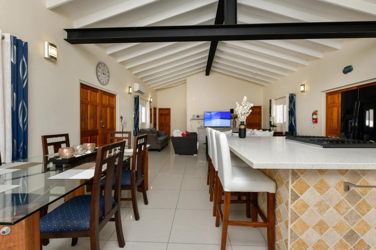 Villa Swiss Paradise With Private Pool شاطئ بالم المظهر الخارجي الصورة