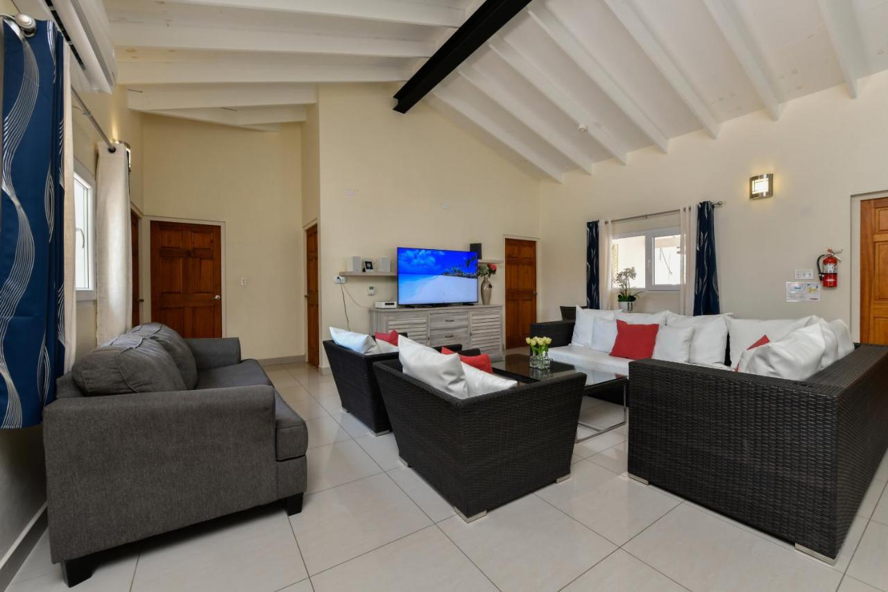Villa Swiss Paradise With Private Pool شاطئ بالم المظهر الخارجي الصورة