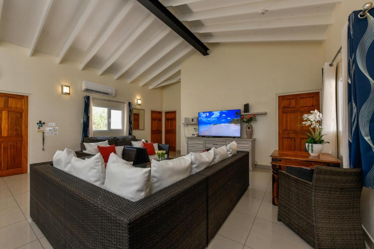 Villa Swiss Paradise With Private Pool شاطئ بالم المظهر الخارجي الصورة