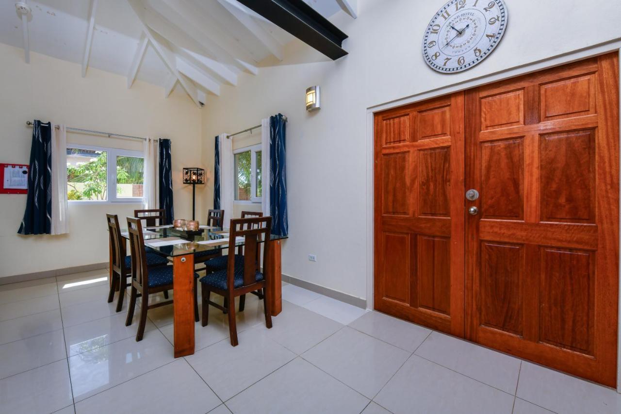 Villa Swiss Paradise With Private Pool شاطئ بالم المظهر الخارجي الصورة